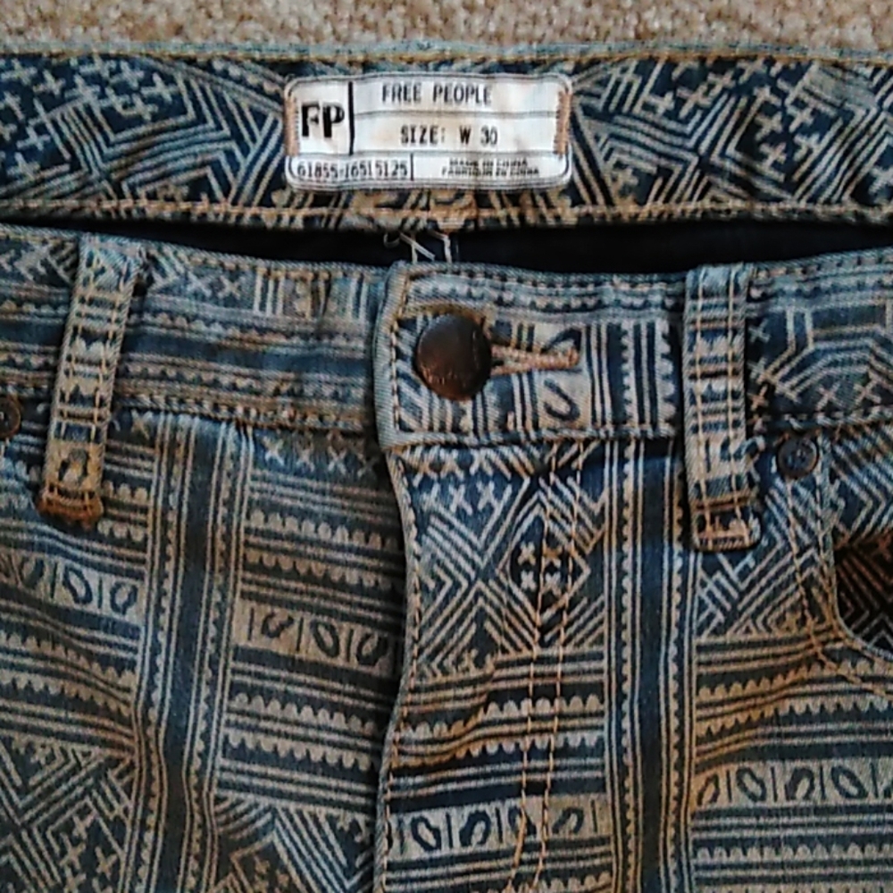 HOST PICK! ❤️Free People pattern jeans - Picture 5 of 8